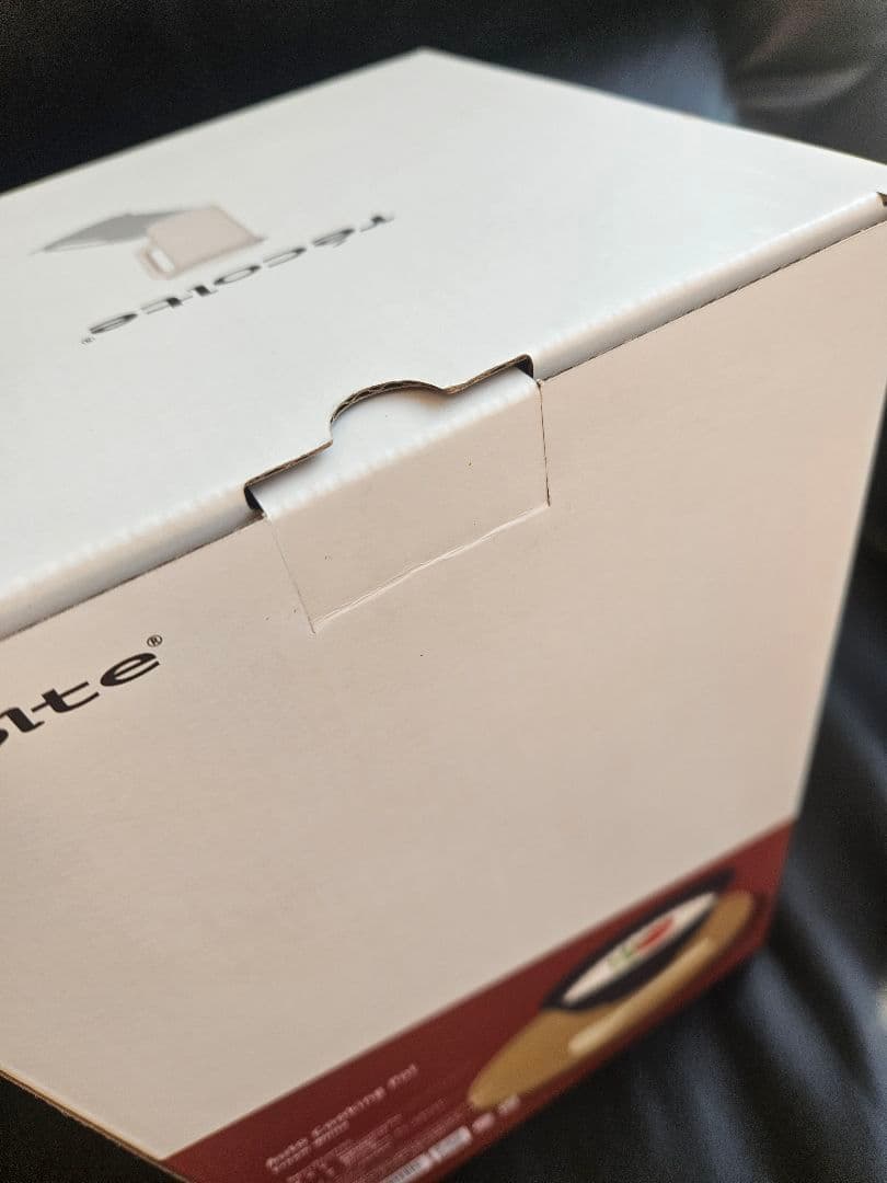 【新品未開封】レコルト 自動調理ポットクリームホワイト