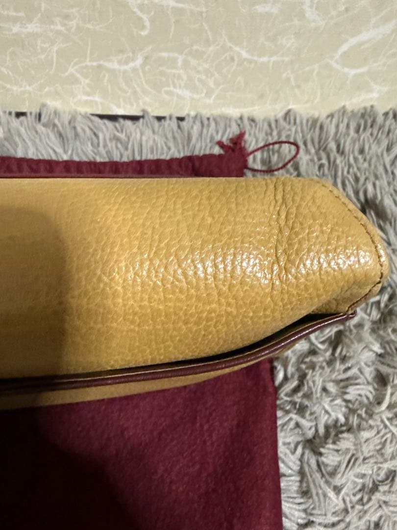 Cartier レザー クラッチバッグ ベージュ