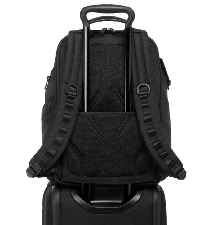 TUMI「サーチ」ファイバーレザーバックパック