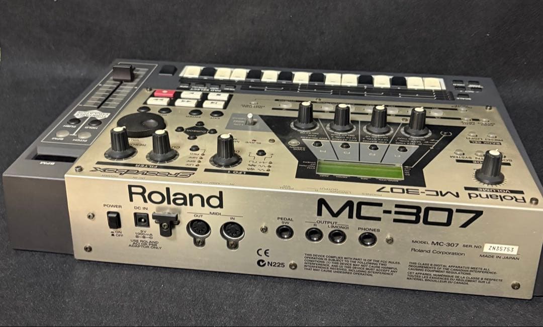 【入手困難】Roland groovebox MC-307 リズムマシーン