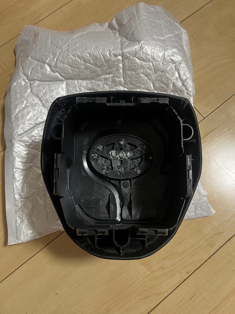 80ハリアー　エアバッグカバー SRS対応　ホーンパッド　シルバーステッチ