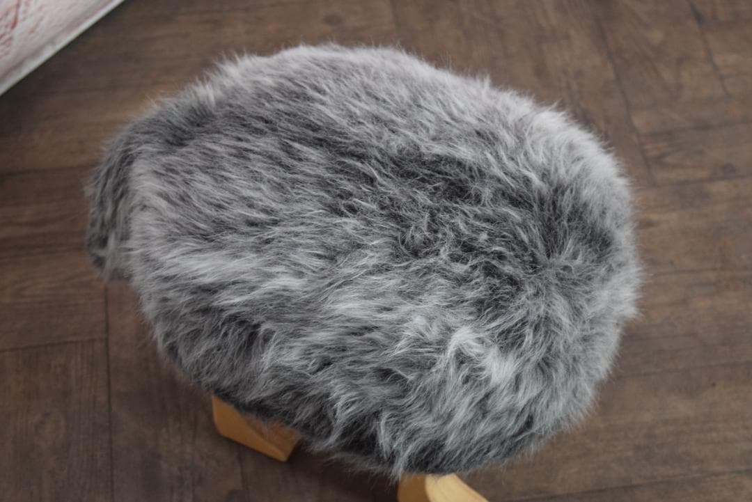 展示品 旭川家具 匠工芸 アニマルスツール ウルフグレーミックス Sサイズ