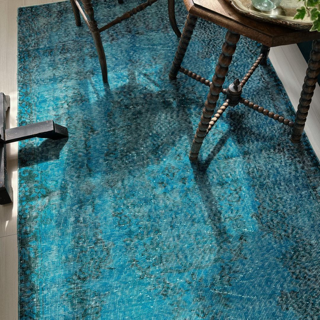 トルコ ヴィンテージラグ A56 ターコイズブルー コバルトブルー オーバーダイ