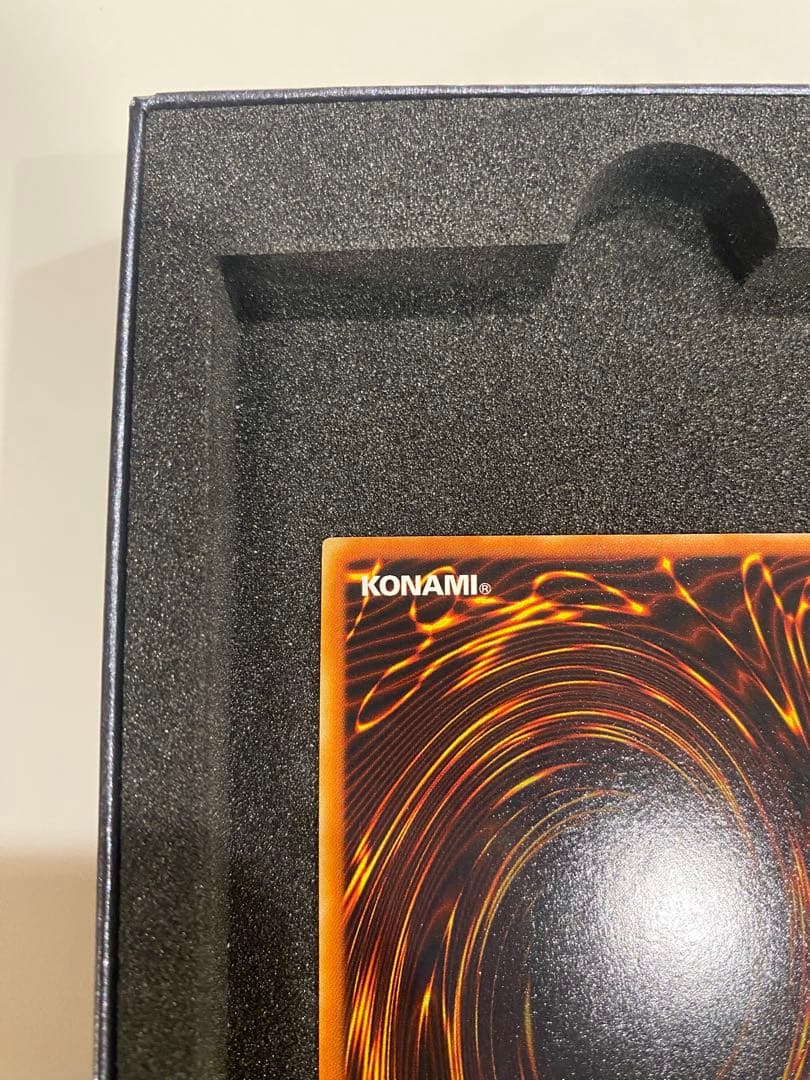 遊戯王　美品　3期　処刑人マキュラ レリーフ