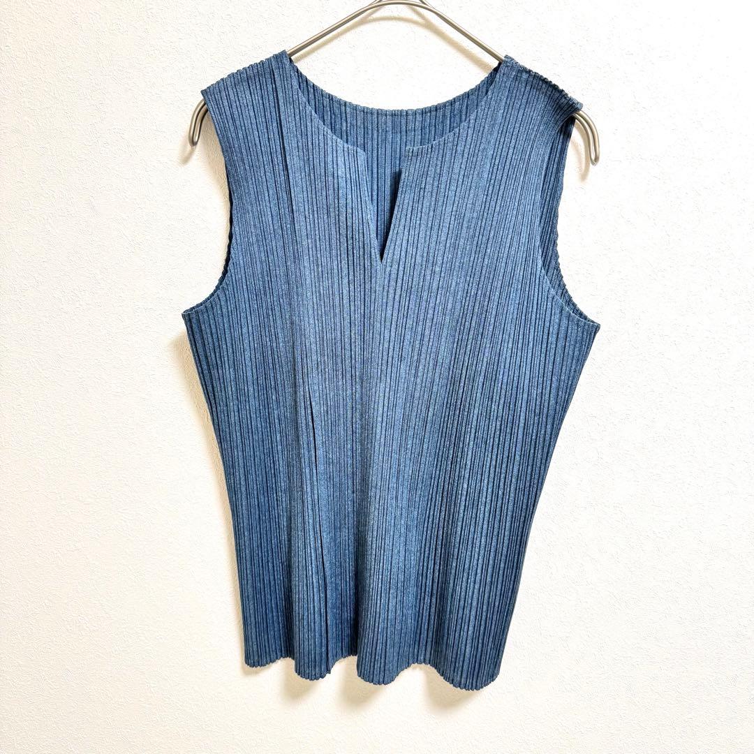 極美品✨PLEATS PLEASE プリーツ　ネイビー　ノースリーブ　スリット