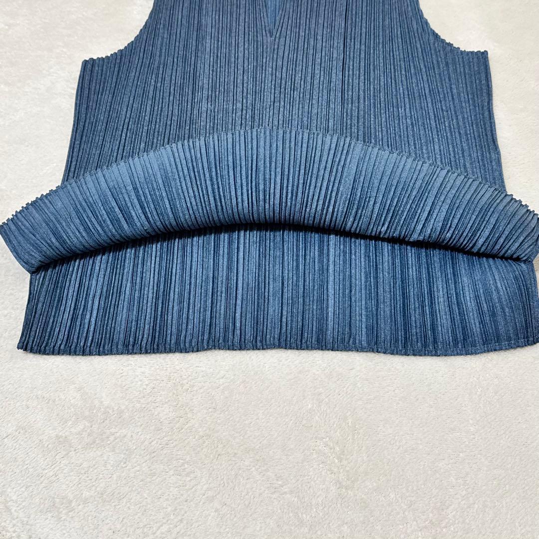 極美品✨PLEATS PLEASE プリーツ　ネイビー　ノースリーブ　スリット