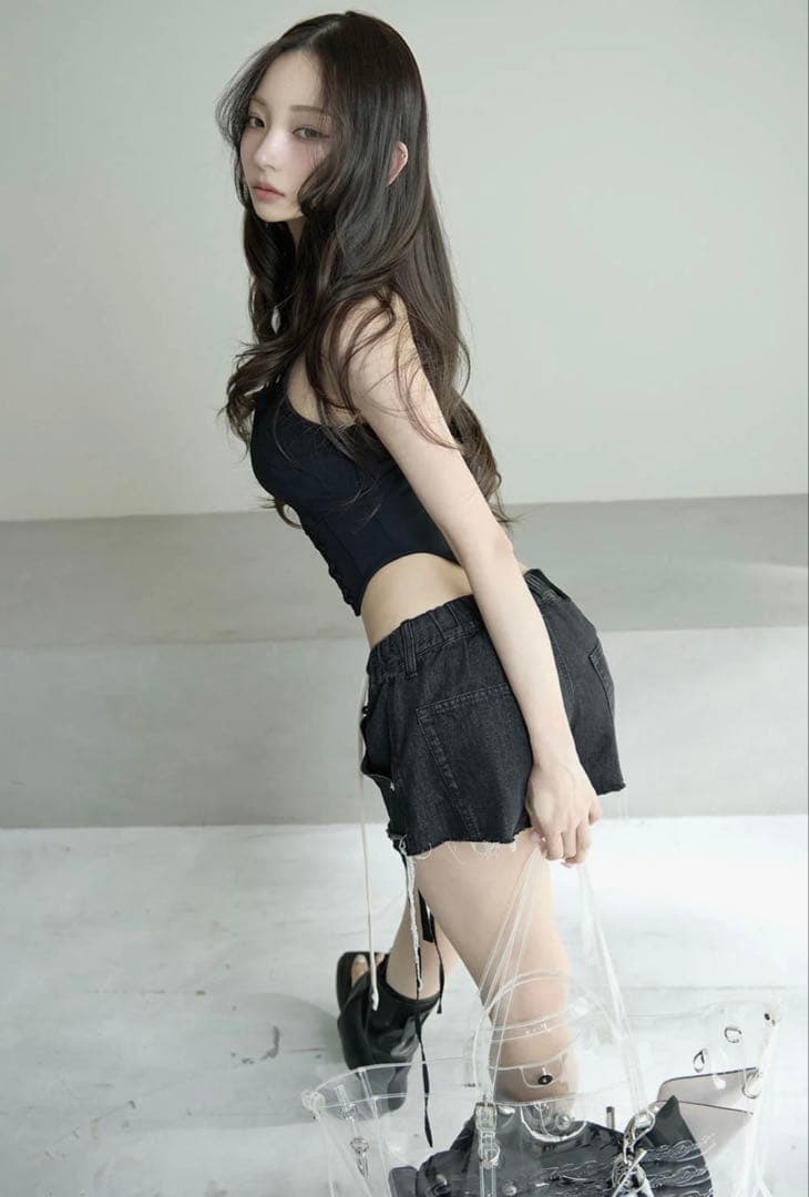 theredthread　S garter denim shorts