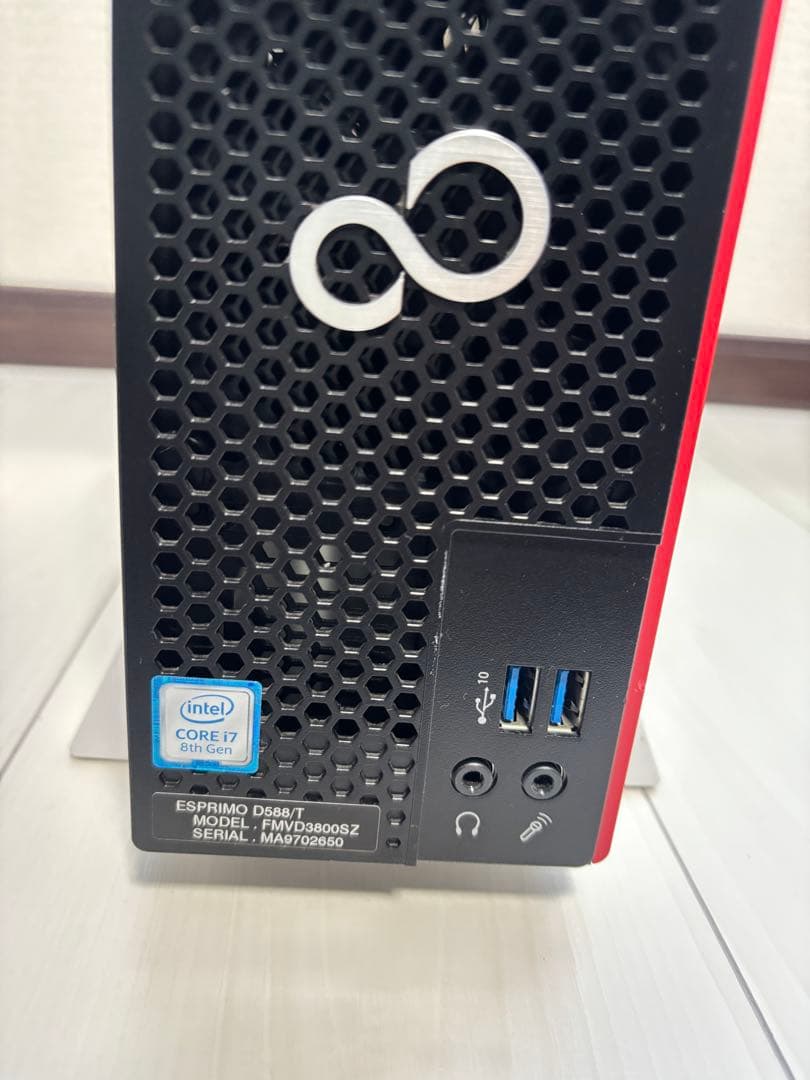 Windowsデスクトップ Fujitsu ESPRIMO D588/T i7 8700 GTX1650