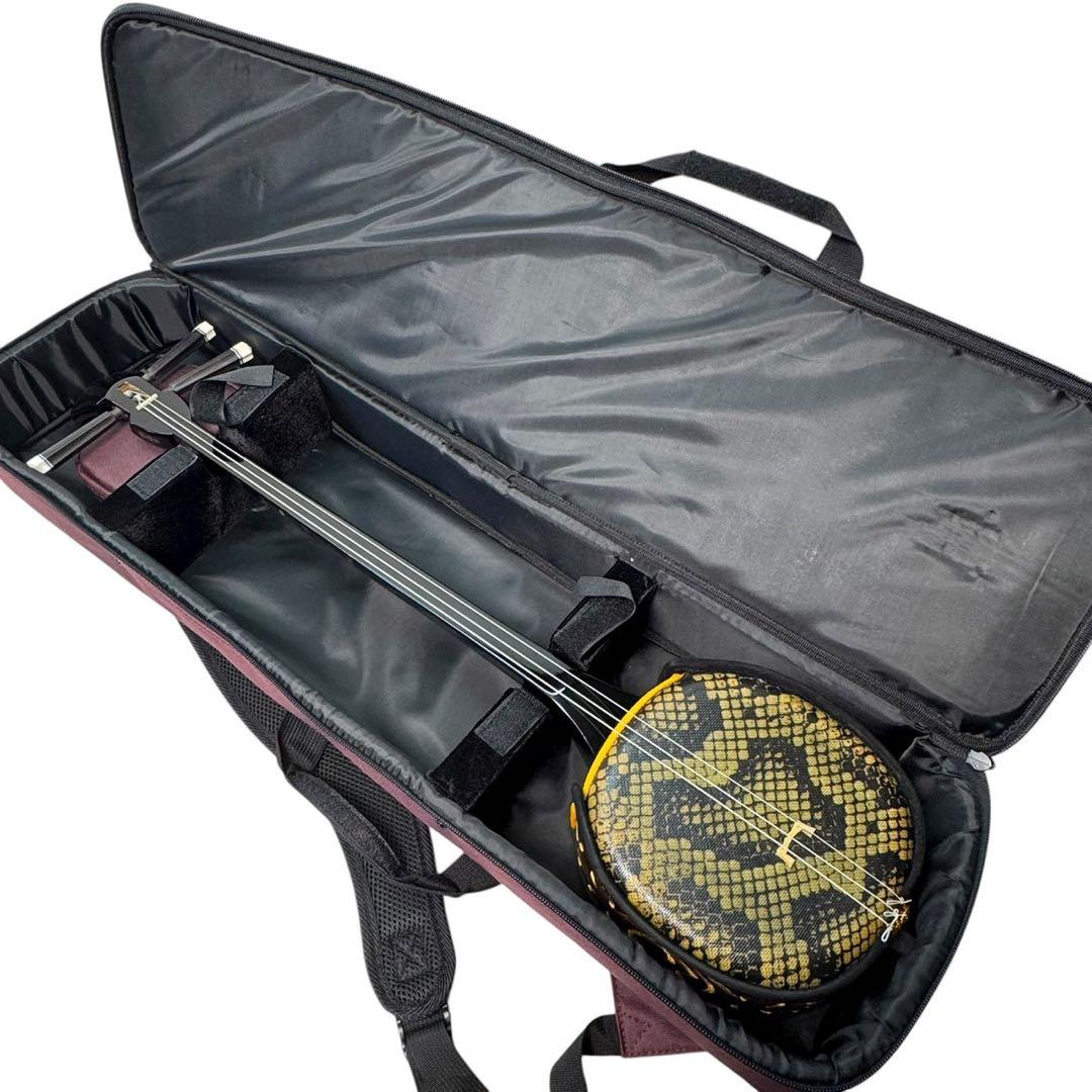 美品　沖縄三線 入門用 初心者向け 人工皮 合皮 三味線 琉球 和楽器 ケース付