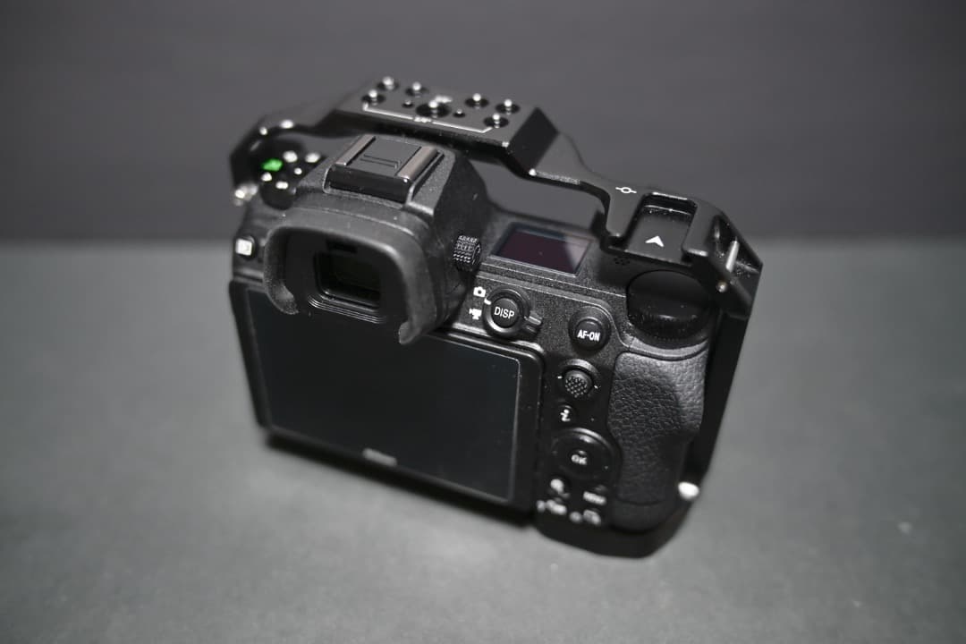 [シャッター数 6,114回] Nikon Z6Ⅱ ZマウントSmallRig