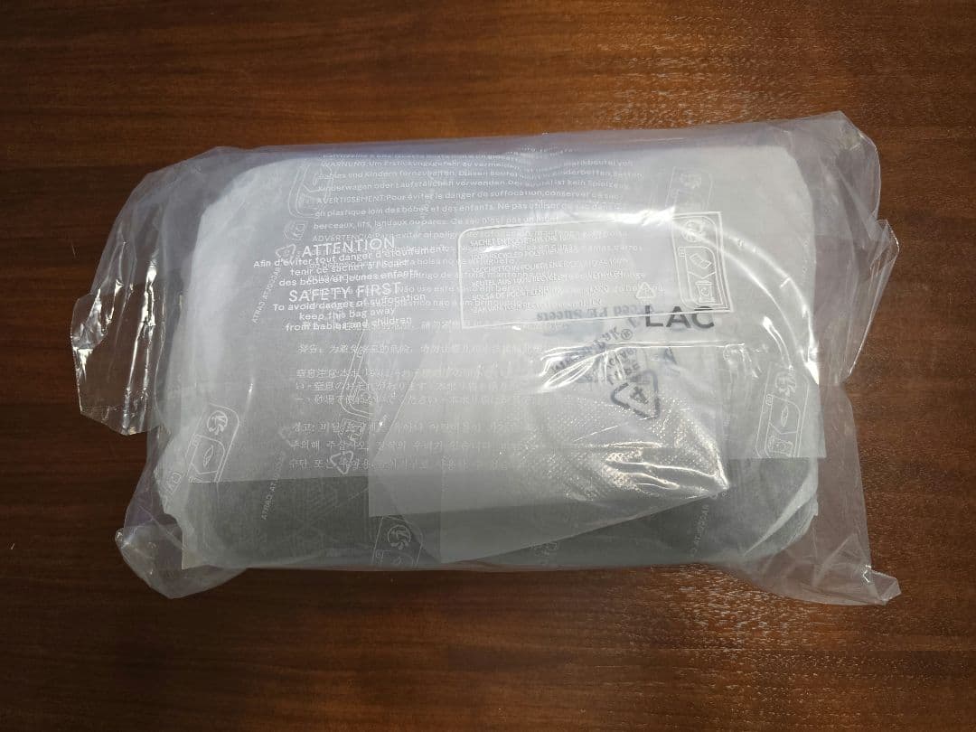 【新品未開封】LACOSTE ラコステ グレインテクスチャーショルダーバッグ