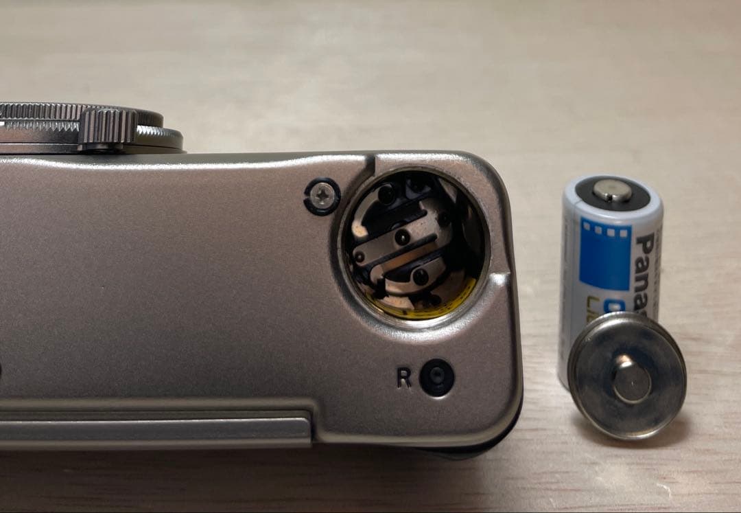 トムトム。CONTAX TVS コンタックス フィルムカメラ