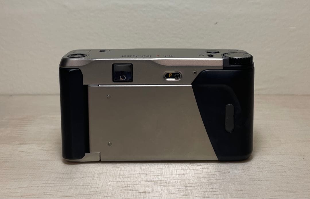 トムトム。CONTAX TVS コンタックス フィルムカメラ