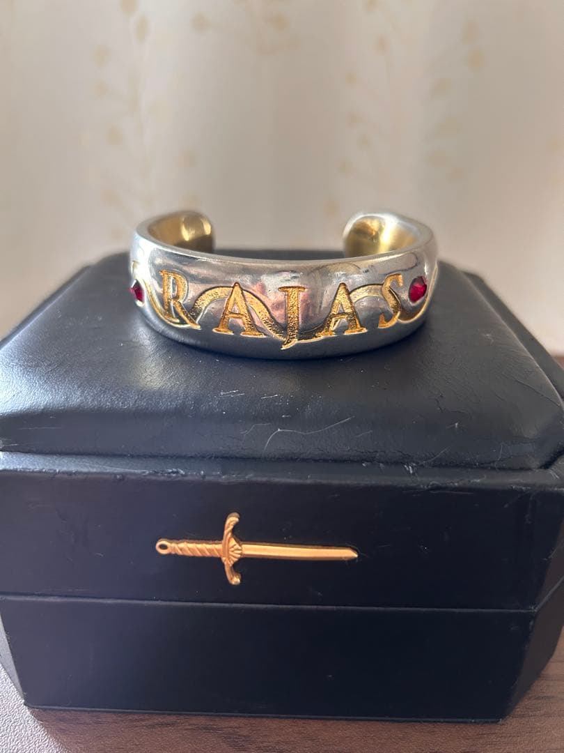 【美品・お得セット】RAJAS ラジャスリング大・小＋水晶8個＋ケース付