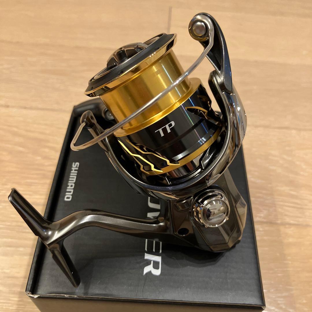 さ*ま様 SHIMANO スピニングリール 20ツインパワー 中古