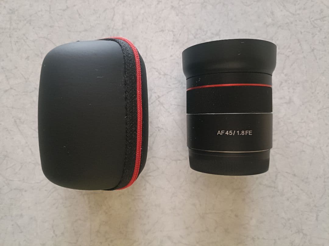 SAMYANG AF 45mm F1.8 FE 単焦点標準レンズ　ソニーαE用