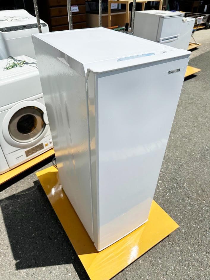 ★644 美品 アイリスオーヤマ 1ドア冷凍庫 80L 2023年製 取説付