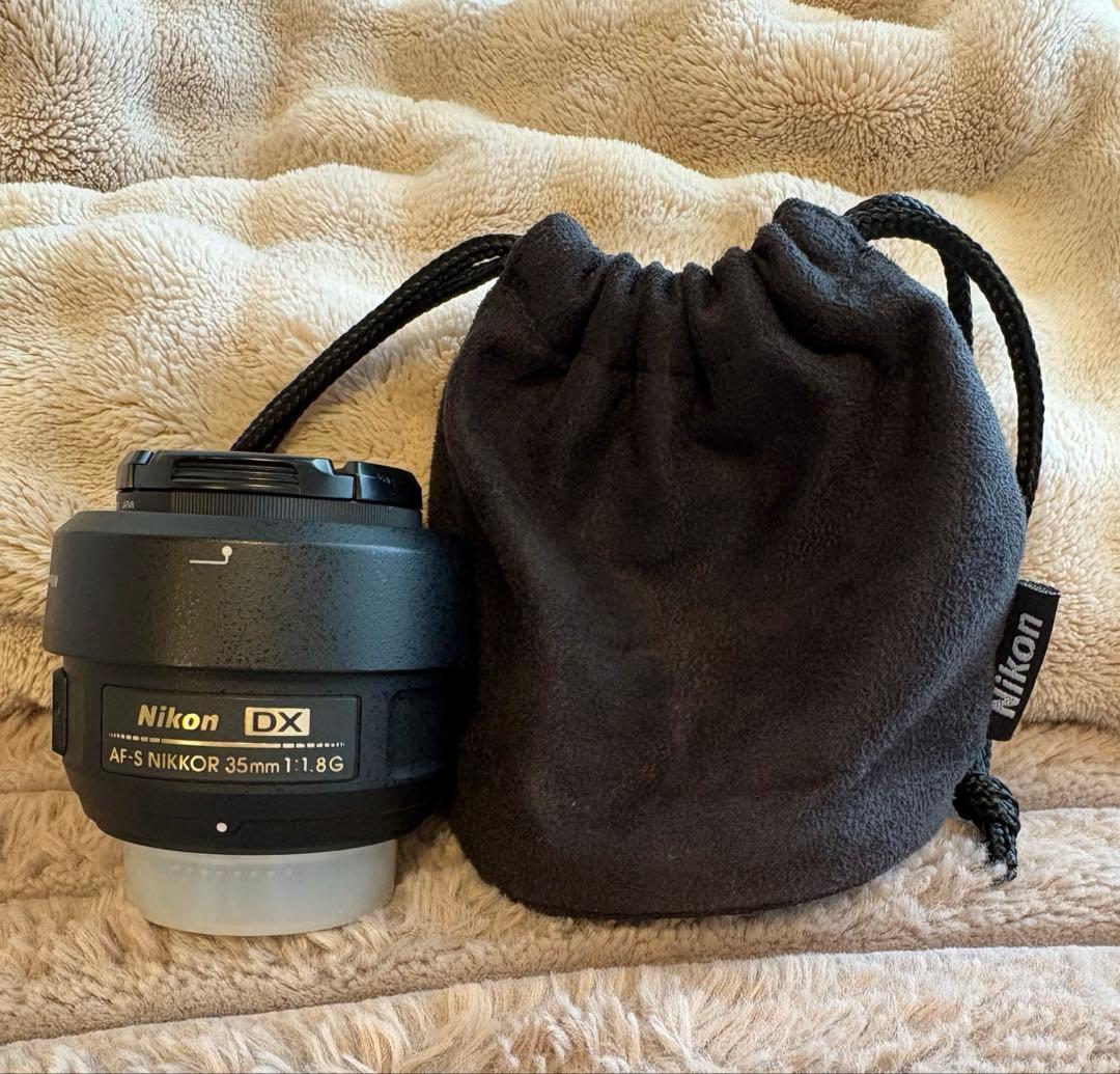 Nikon単焦点レンズAF-S DX NIKKOR 35mm f/1.8G袋つき