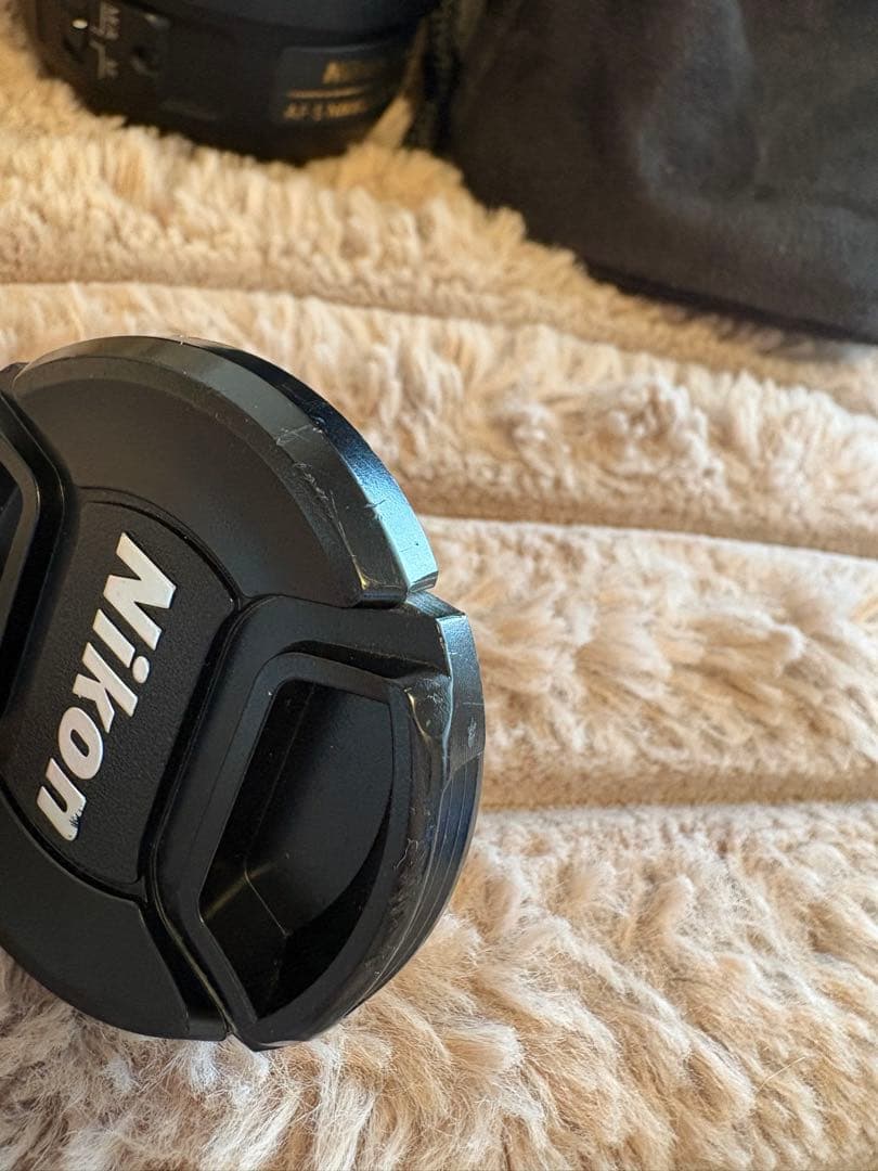 Nikon単焦点レンズAF-S DX NIKKOR 35mm f/1.8G袋つき