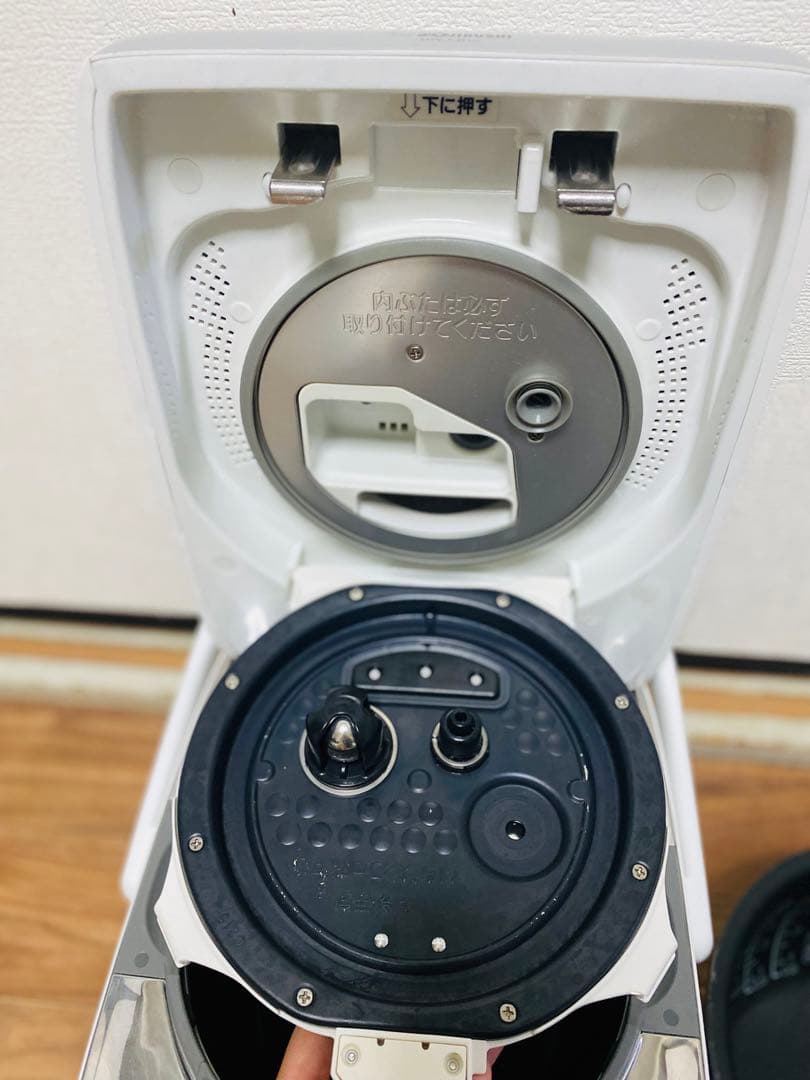 2020年-ZOJIRUSHI NW-KB10 ホワイト 炊飯器