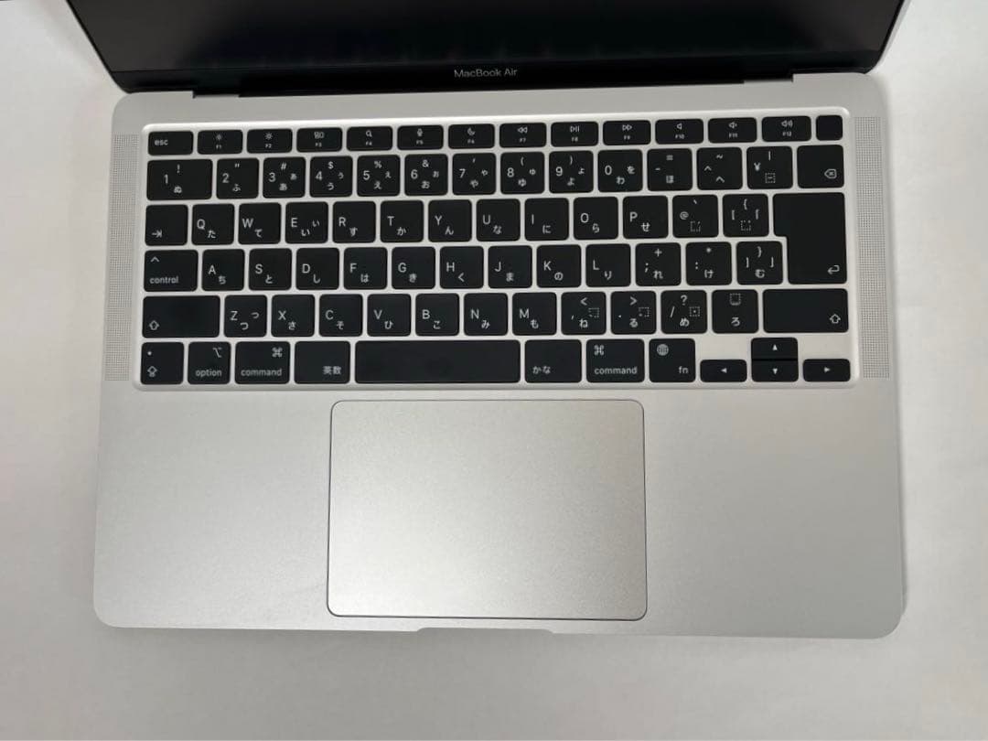 【匿名配送】MacBook Air (2020/M1) 16GB / 256GB