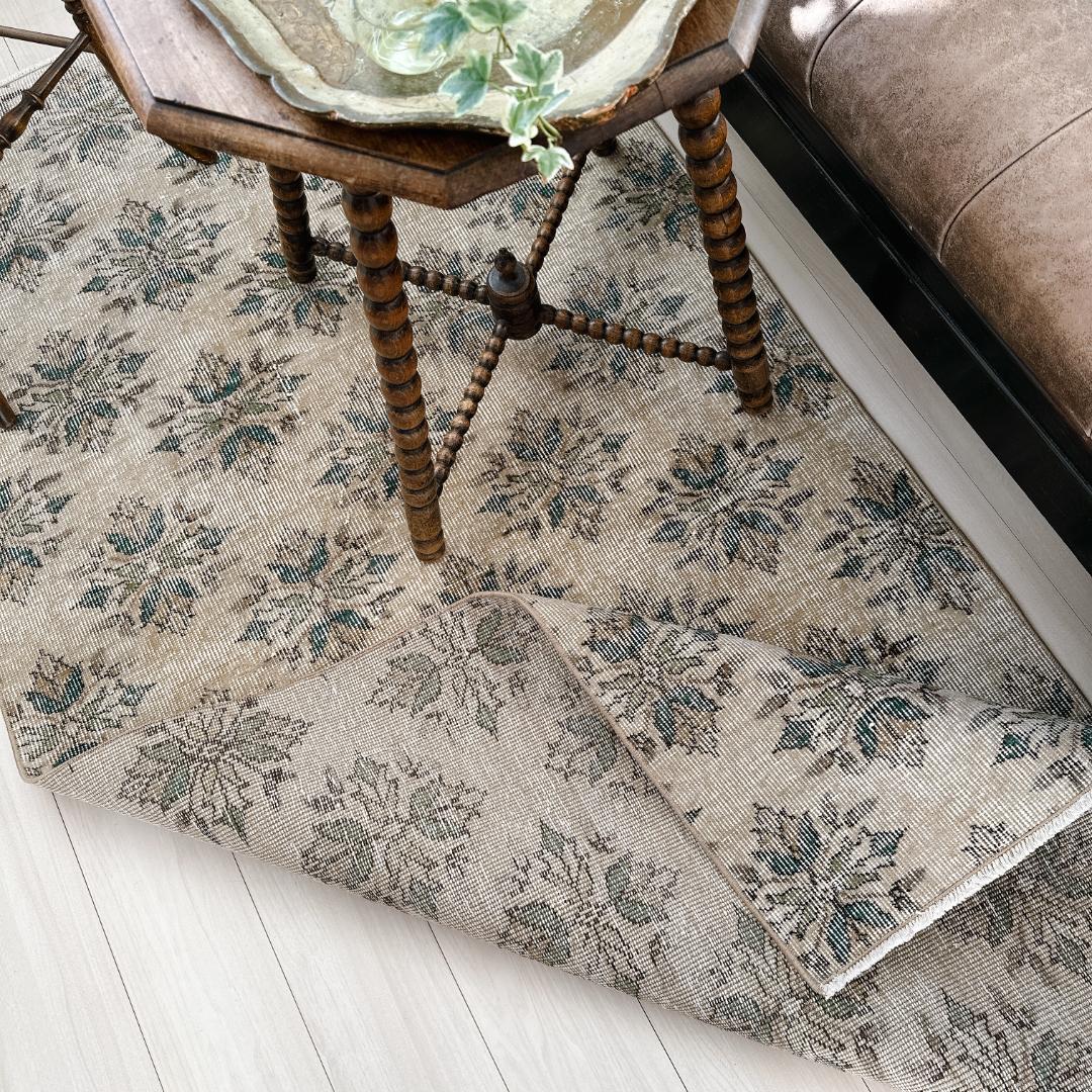 トルコ ヴィンテージラグ A116 ベージュ セージグリーン ダークグリーン