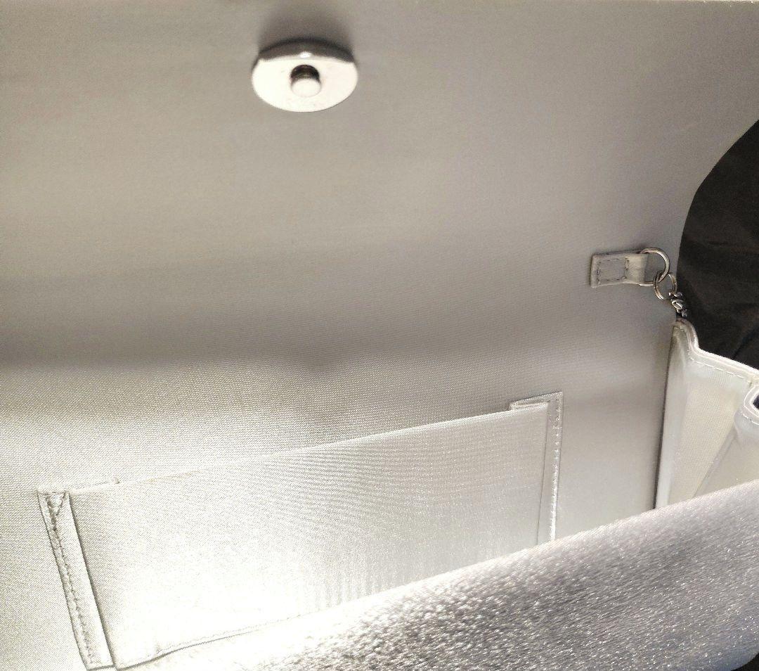 【東京ソワール】 パーティーバッグ チェーン クラッチバッグ シルバー系