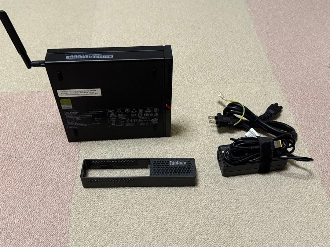 ミニPC Lenovo ThinkCentre M900 Tiny