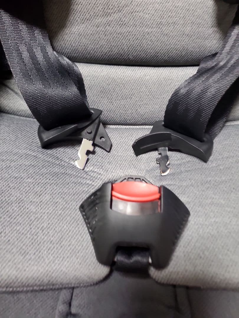 ★アイリスプラザ★【ISOFIX】★チャイルドシート★洗濯済み★中古★美品★