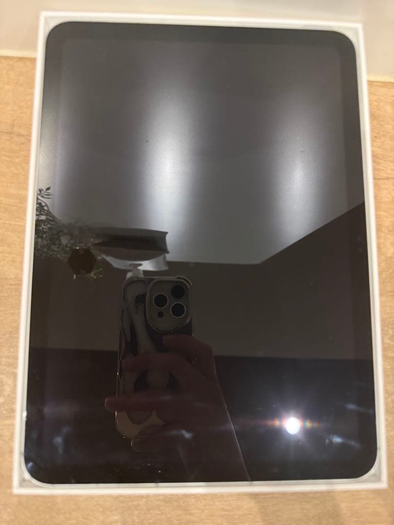 Apple iPad 第10世代 64GB Wi-Fiモデル シルバー