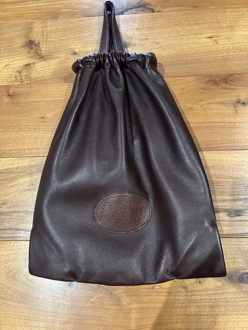 NICENESS RIDLEY ラムレザーナップサック