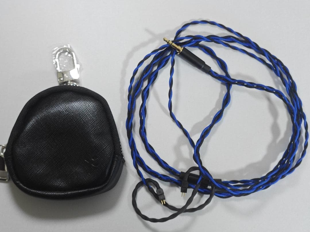 TRUTHEAR NOVA+Yongse Marsケーブル