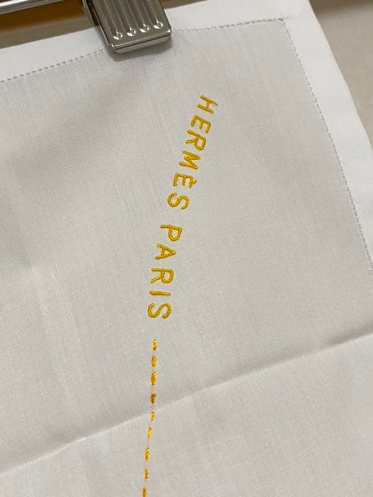 【新品未使用】HERMES ハンカチ コットン（星イエロー）