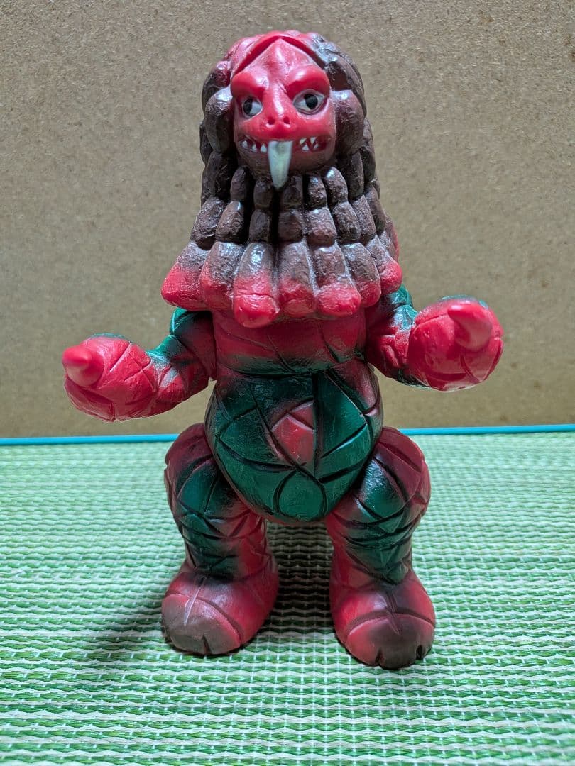 帰ってきたウルトラマン　怪獣フィギュア　ダンカー