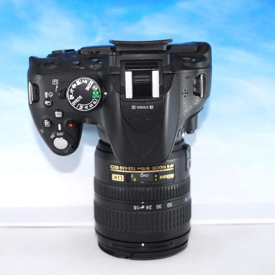 Nikon D5200 レンズキット 18-70mm おまけ多数 即撮影OK