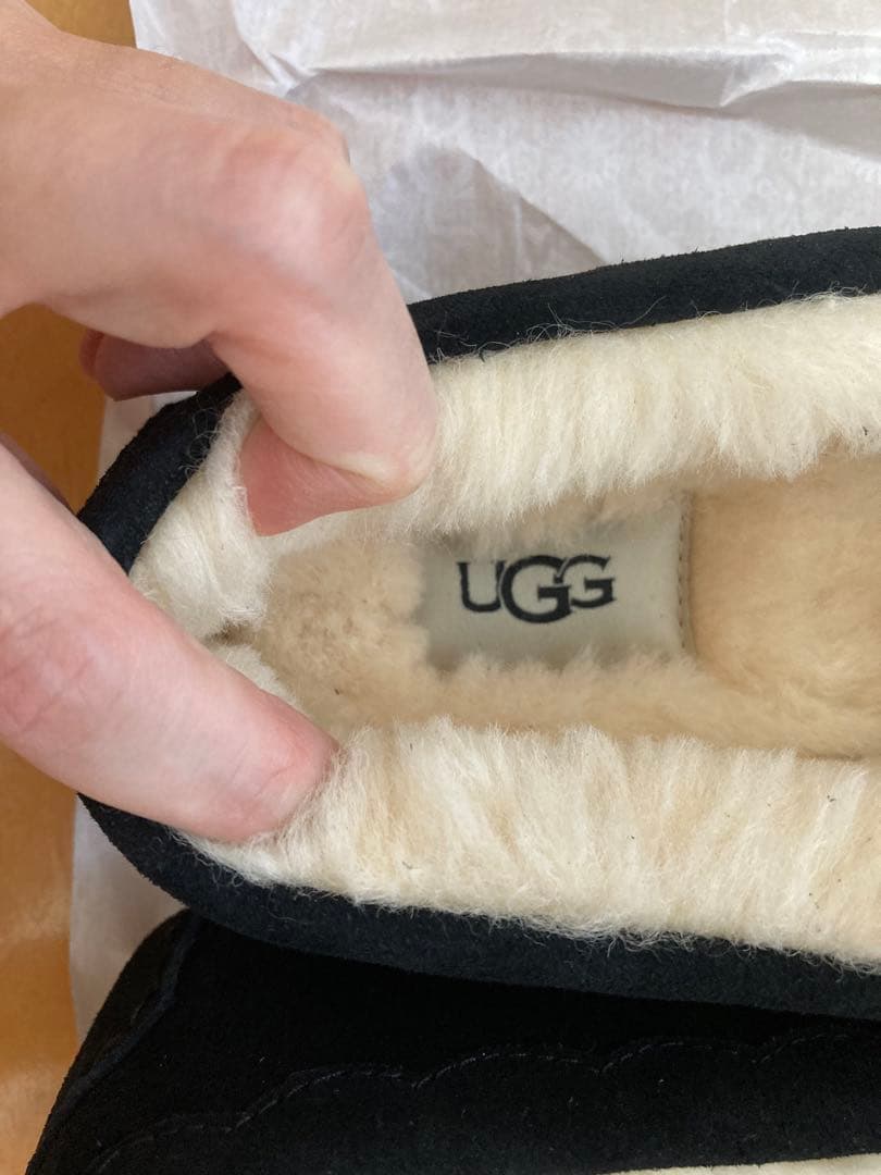 UGG モカシン 黒 24cm