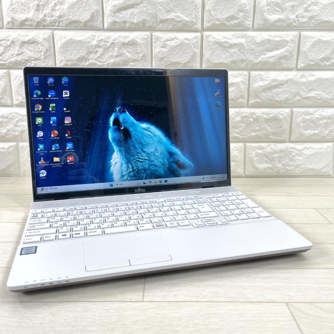 富士通 i3 高速SSD＋HDD メモリ8 windows11ノートパソコン