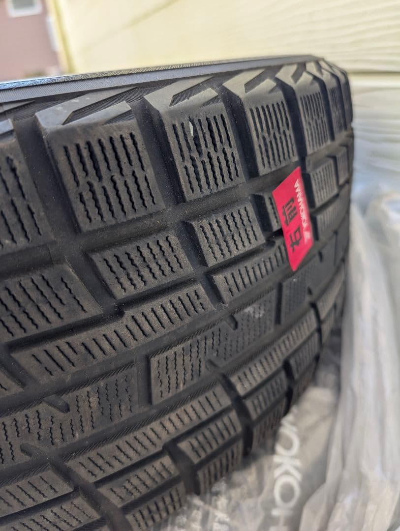 送料込み！　200系　クラウン　純正18インチ