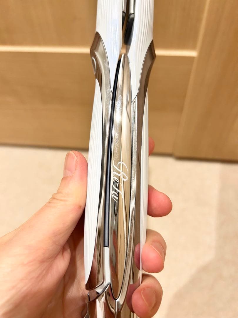 美品❣️リファストレートアイロンプロ