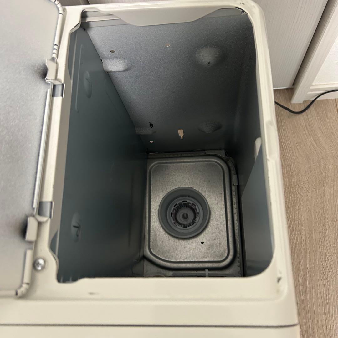 FW-568L ダイニチ　ブルーヒーター　石油ファンヒーターストーブ 暖房