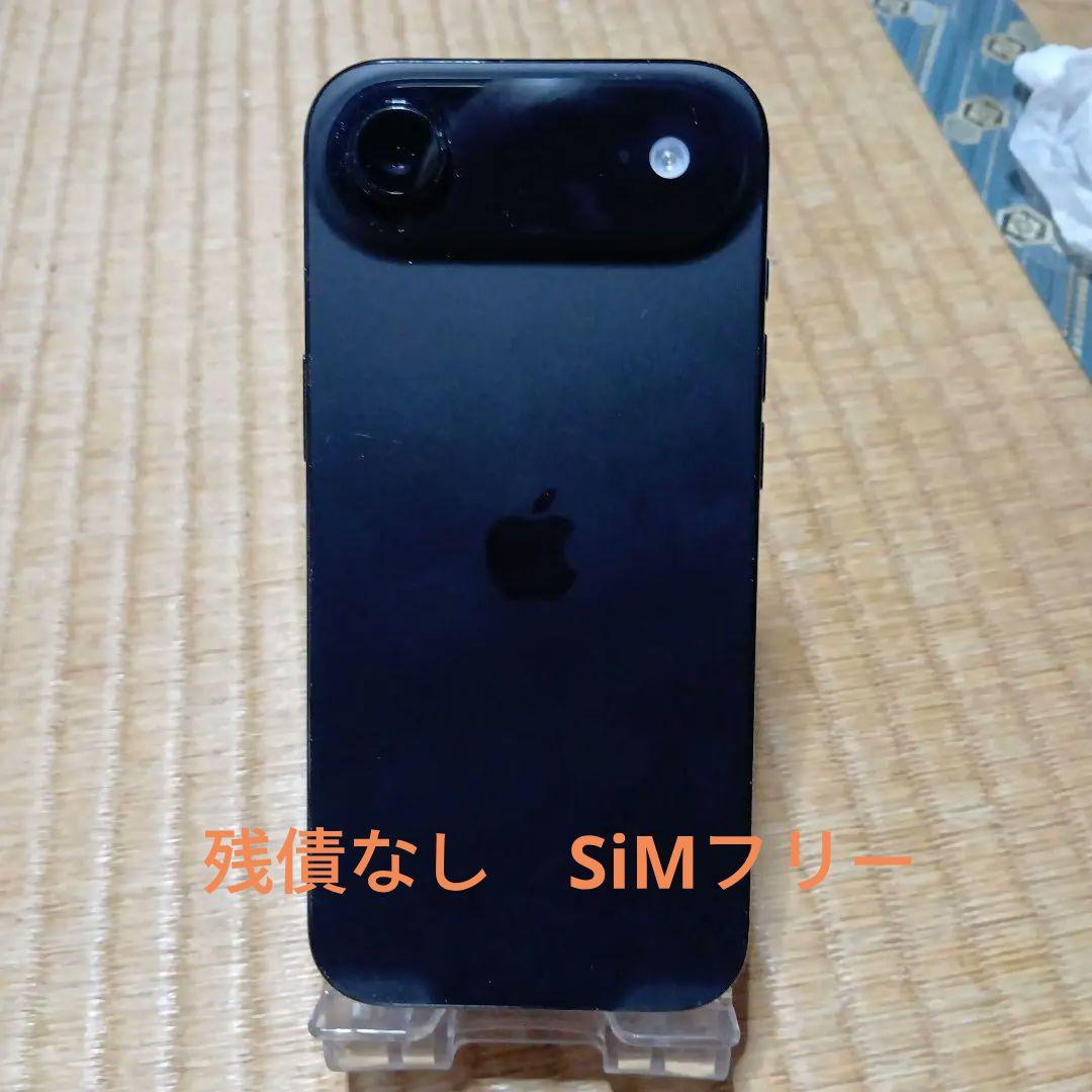 8月生まれ　iPhone air スペースブラック　256GB