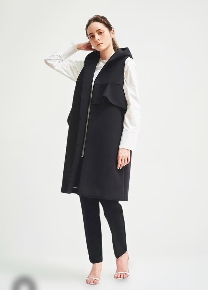 【美品】 yori ヨリ ボンディングロングジレ 1回使用のみ