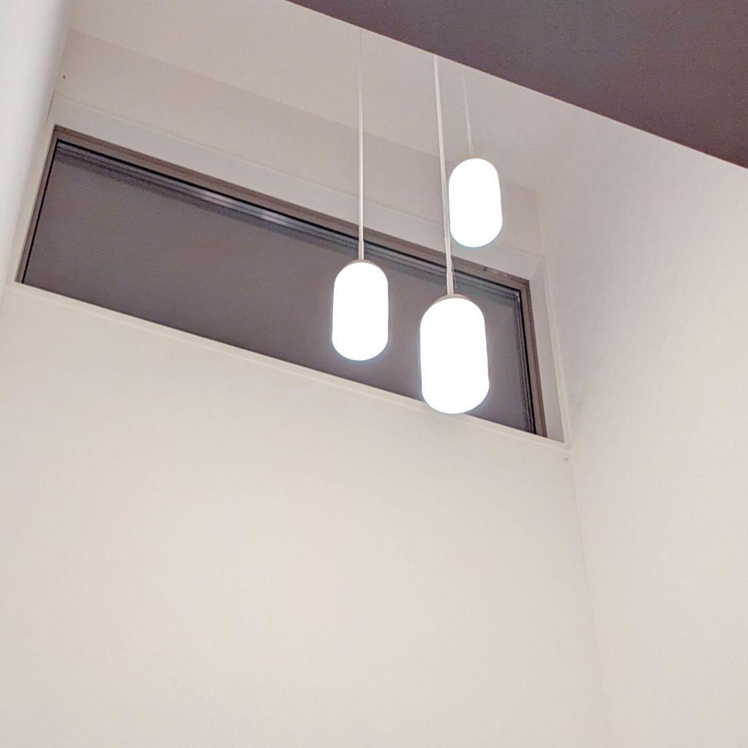 吹き抜け、高い天井のお洒落照明