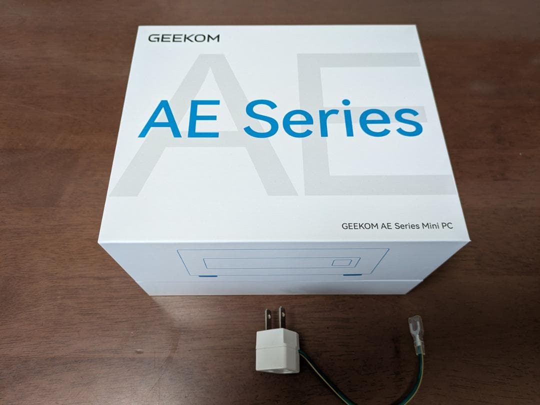 GEEKOM AE7 ミニPC Ryzen 9 7940HS 新品同様
