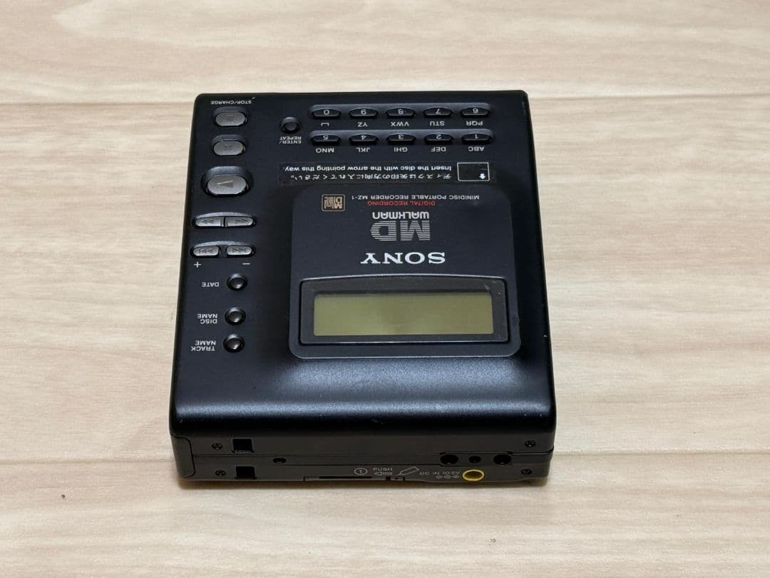 SONY MZ-1 ポータブルMDプレーヤー SONY MD WALKMAN