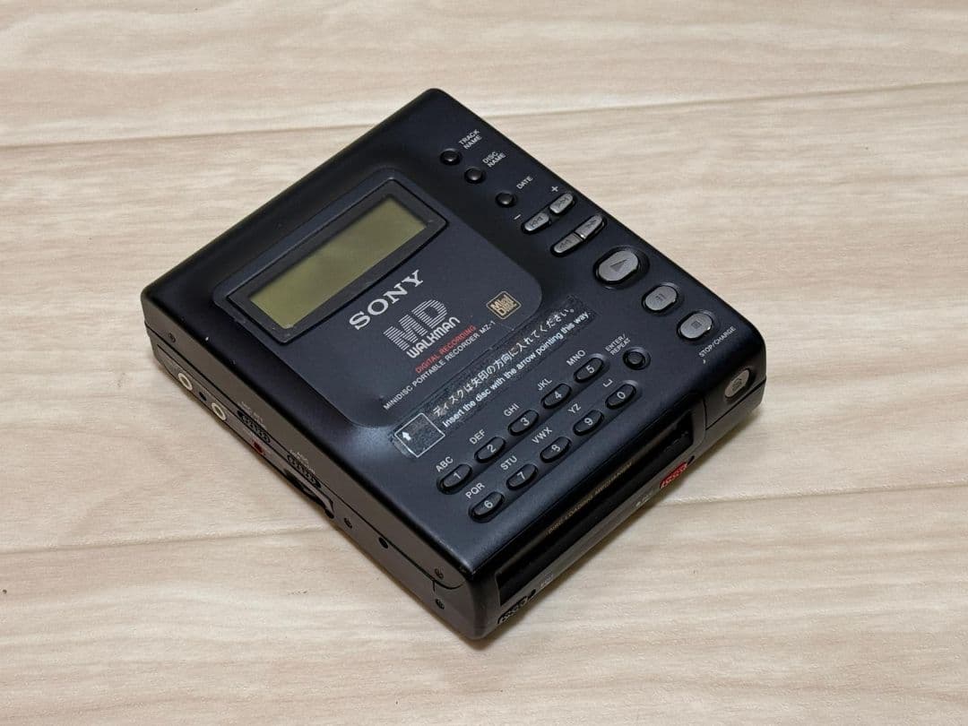 SONY MZ-1 ポータブルMDプレーヤー SONY MD WALKMAN