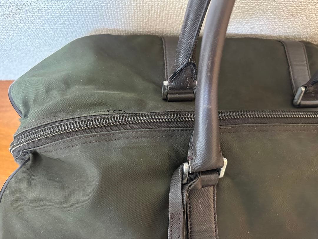 プラダボストンバッグ