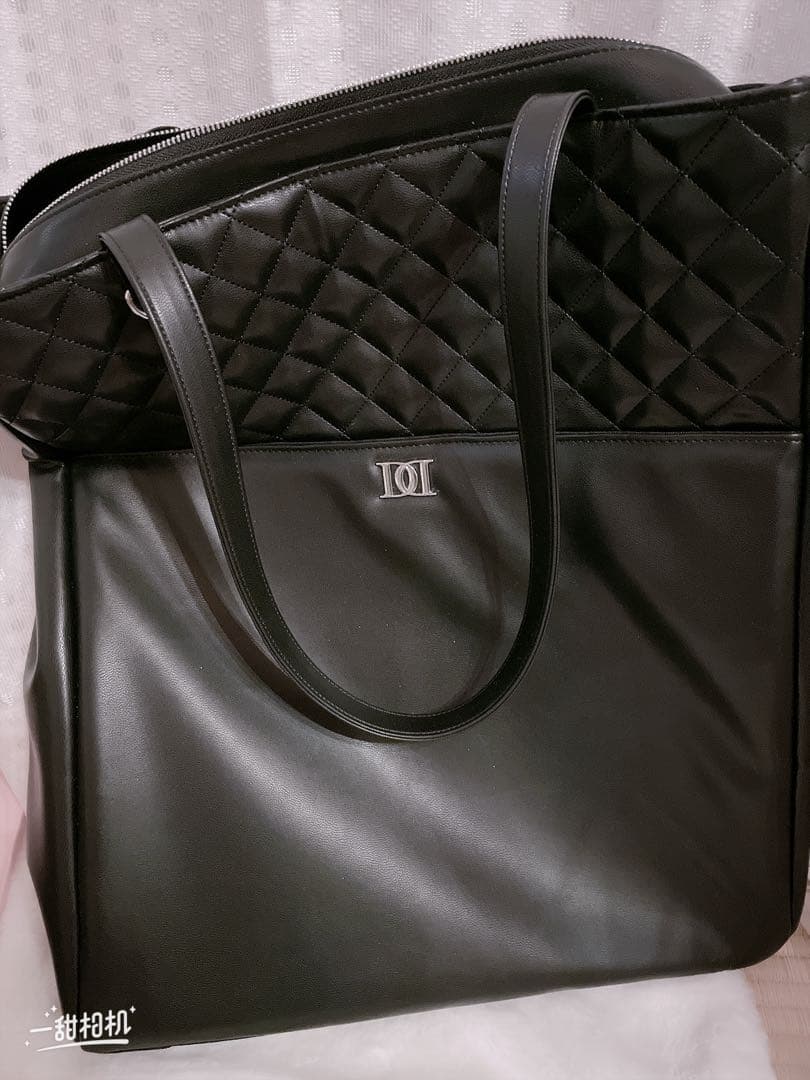 ダーリッチ DDキルティングマルチレザートートバッグ ブラック