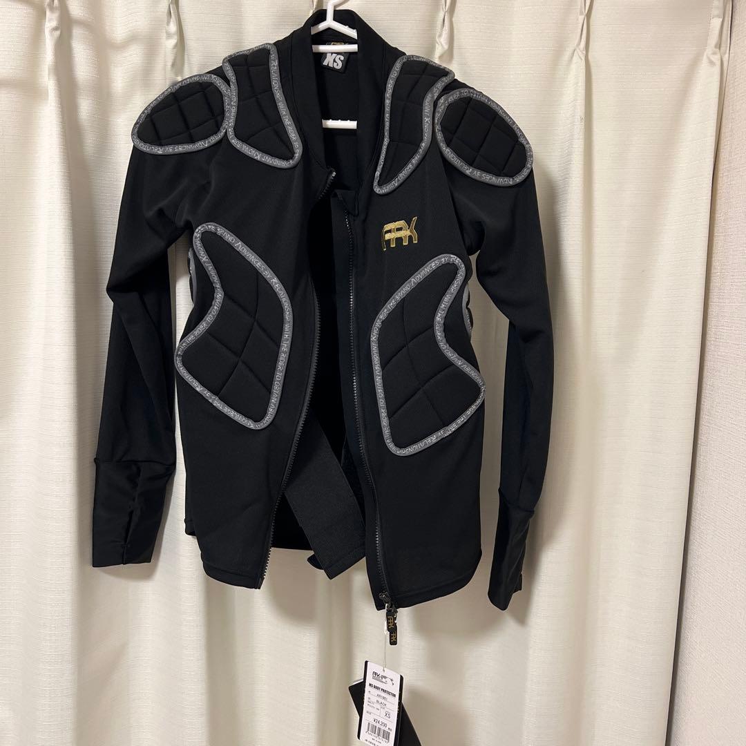 FRK AR1801 ボディプロテクター XS パンツS上下セット新品未使用