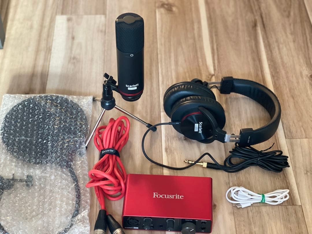 Focusrite オーディオインターフェース Scarlett Studio